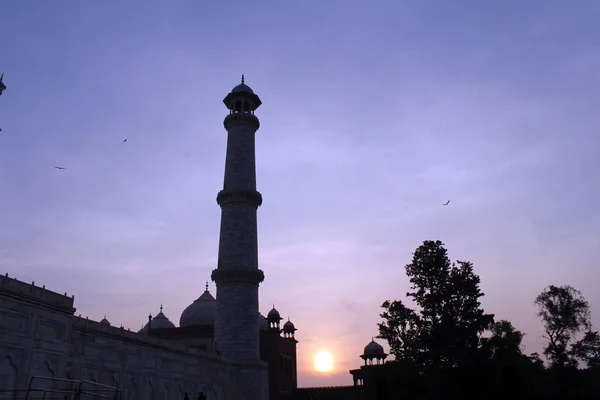 Silhouette Des Tours Taj Mahal Lever Soleil Prise Agra Inde — Photo