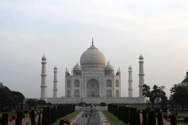 Icono India Símbolo Del Amor Majestuoso Taj Mahal Por Mañana — Foto de Stock