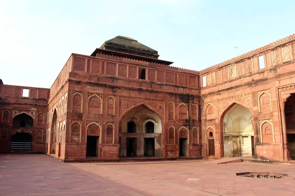 Arquitetura Pátios Jardins Dentro Complexo Agra Fort Tomado Índia Agosto — Fotografia de Stock