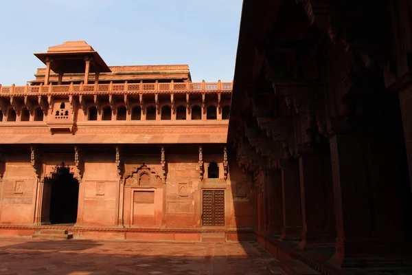 Architectuur Van Binnenplaatsen Tuinen Het Complex Van Agra Fort Genomen — Stockfoto