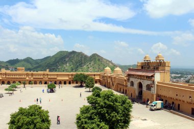 Amer (ya da Amber) Jaipur girişteki kalede. Hill altı Rajasthan Forts biri. Hindistan, Ağustos 2018 alınan.