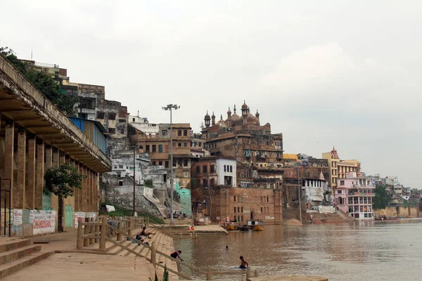 Перевод Scenery Varanasi Ghats Ganges Сделано Индии Август 2018 — стоковое фото