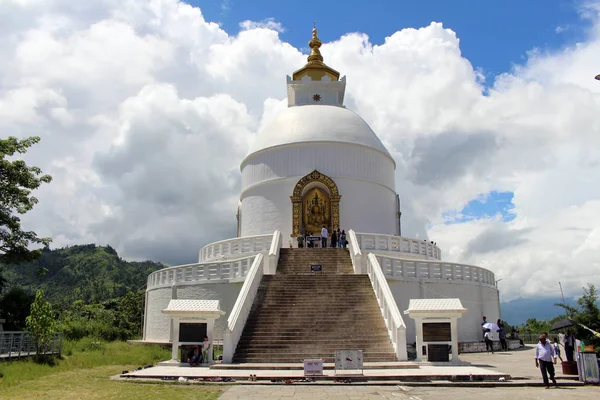 Übersetzung Die Wichtigste Stupa Der Weltfriedenspagode Aufgenommen Nepal August 2018 — Stockfoto