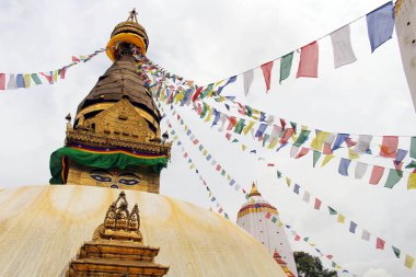 Çeviri: Swayambhunath Stupa (ve onun eyes) etrafında veya Kathmandu maymun Tapınağı. Nepal'de, Ağustos 2018 alınan.