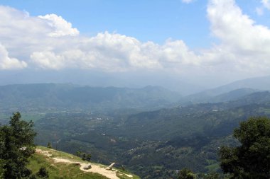 Katmandu Dhulikhel sonra kısa bir yürüyüş görüldüğü gibi Vadi manzarası. Nepal'de, Ağustos 2018 alınan.
