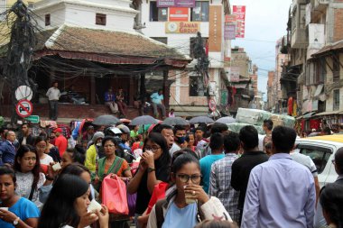 Çeviri: Yerel pazar ve Indra Chowk Çarşısı Kathmandu etrafında durumu. Nepal'de, Eylül 2018 alınan.