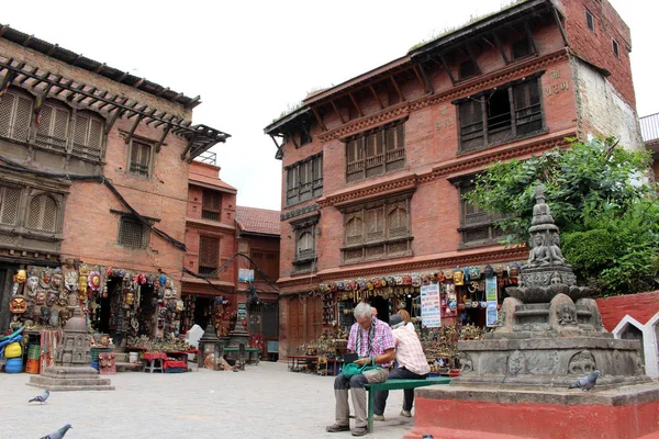 Translation Local Sellers Tourists Pilgrims Swayambhunath Monkey Temple Kathmandu Taken — Stock Photo, Image