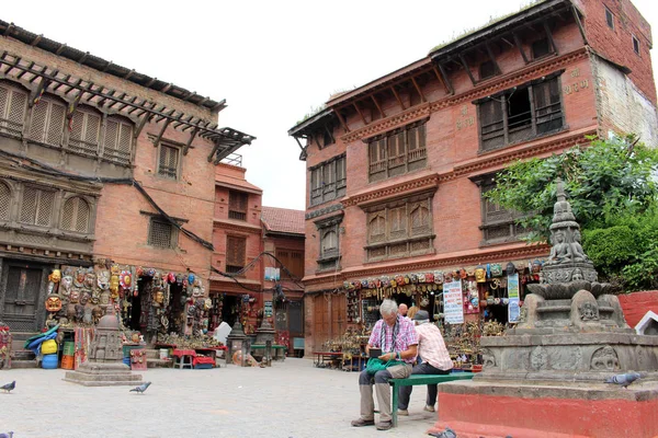Translation Local Sellers Tourists Pilgrims Swayambhunath Monkey Temple Kathmandu Taken — Stock Photo, Image
