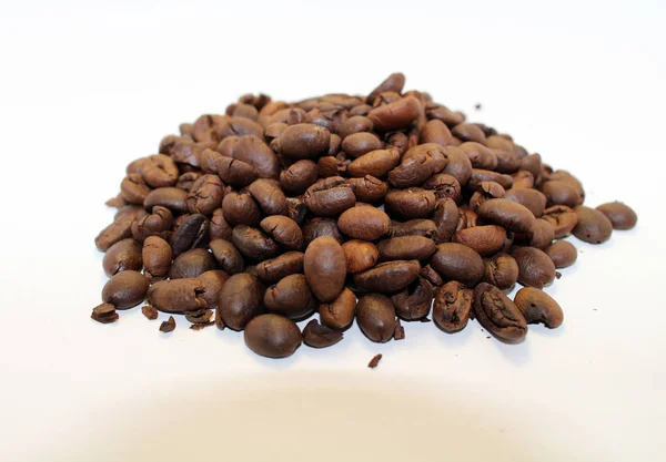 Indonesian roasted coffee beans, your source for a cup of coffee — Stock Photo, Image