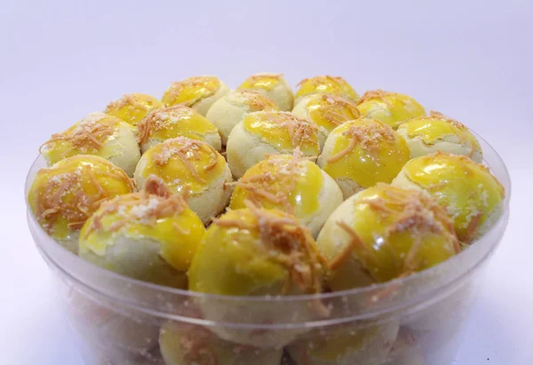 Nastar, en typisk indonesiska eller sydostasiatiska ananas tårta c — Stockfoto