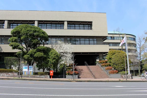 A prefeitura de Beppu durante o dia tranquilo — Fotografia de Stock