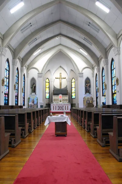 Egy japán katolikus templom és az építészet, belső — Stock Fotó