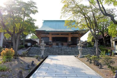 Reisenji adlı bir (muhtemelen terk edilmiş) Japon Budist tapınağı