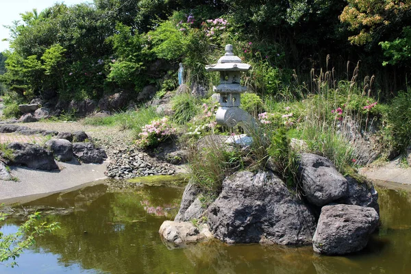 Santuario de María aculturizada con estilo japonés "toro", en Trapp — Foto de Stock