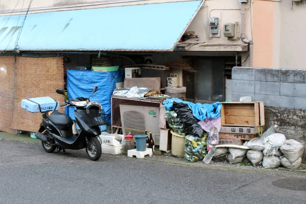 Motocicleta Cosas Frente Una Casa Tienda Beppu Oita Japón Tomado — Foto de Stock