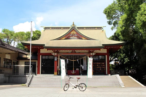 Bisiklet Yasaka Tapınağı Nda Kagoshima Daki Tagayama Parkı Nın Yanında — Stok fotoğraf
