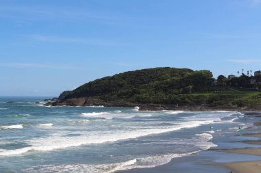 Hyuga, Miyazaki 'deki Deniz Merdivenleri' nin önündeki sahil..