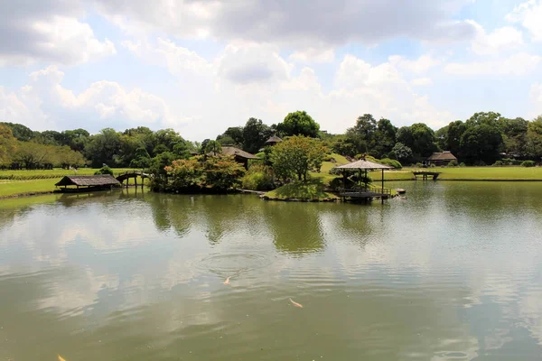 Okayama Korakuen Bahçe Kompleksi Içinde Göl Göl Eylül 2019 Çekildi — Stok fotoğraf