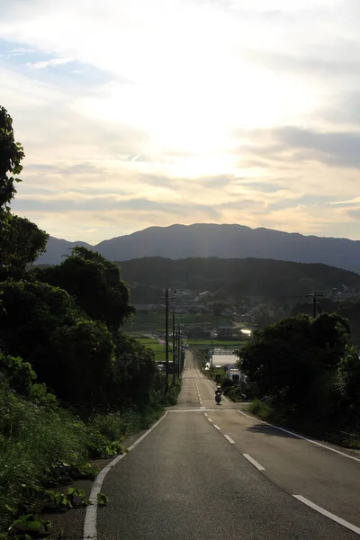 Puesta Sol Campo Con Montañas Como Fondo Asuka Tomado Septiembre — Foto de Stock