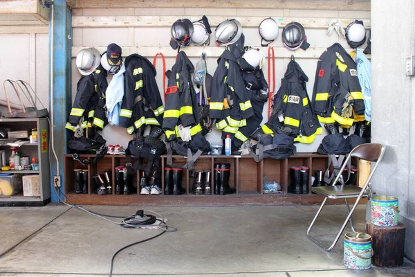 Vestuário Bombeiros Japoneses Sakurai Capacetes Casacos Calças Tomado Setembro 2019 — Fotografia de Stock