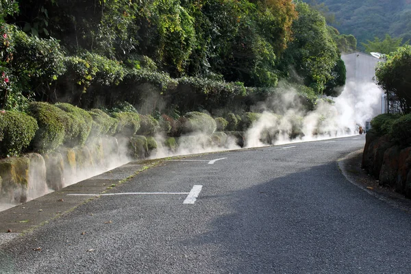 Vapor Aguas Termales Que Sale Las Alcantarillas Beppu Oita Japón —  Fotos de Stock