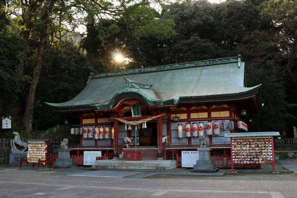 Κύριος Ναός Του Hachimanasami Jinja Shrine Κατά Διάρκεια Του Ηλιοβασιλέματος — Φωτογραφία Αρχείου