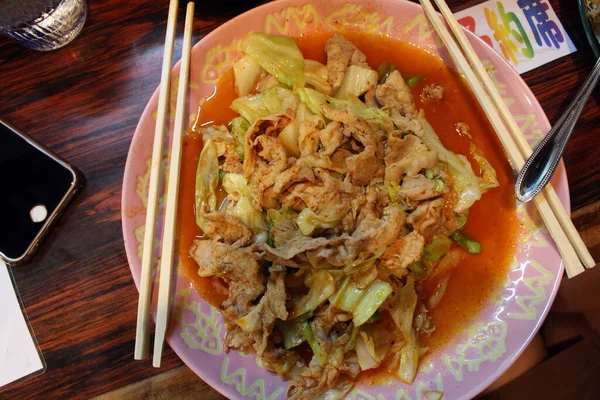 Varkensgerecht Met Kimchi Geserveerd Traditionele Izakaya Beppu Japan — Stockfoto