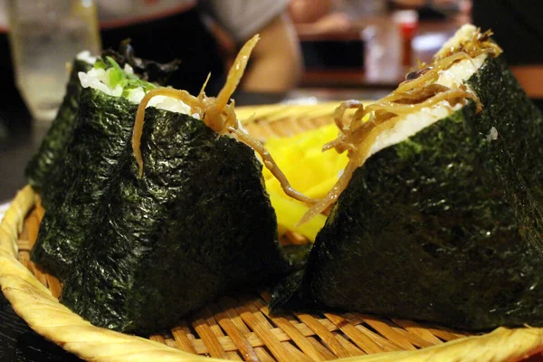 Vue Rapprochée Assiette Onigiri Riceball Bière Restaurant Kaniya Honten Nagasaki — Photo