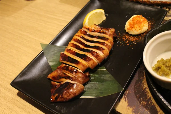 Gegrillte Tintenfische Oder Fisch Oder Meeresfrüchte Izakaya — Stockfoto