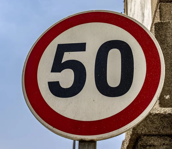 Limite Europeu Velocidade Sinal Rodoviário — Fotografia de Stock