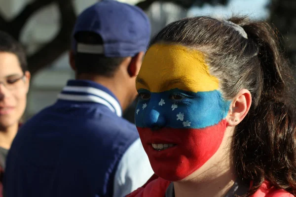 포르투갈 포르토 포르투갈 2014에 베네수엘라 대통령 Nicols Maduro 항의에 베네수엘라 — 스톡 사진