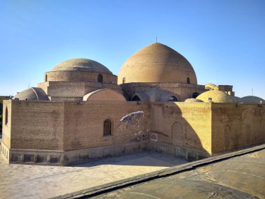 İran'ın kuzeybatısındaki Tebriz şehrinde mavi cami