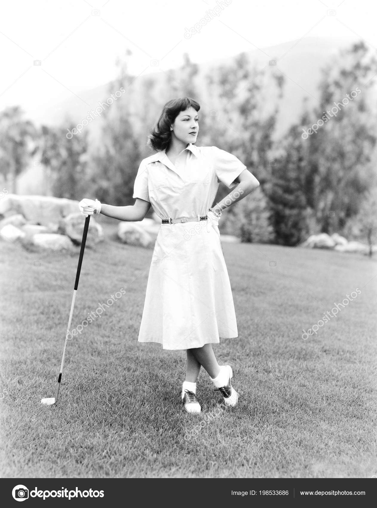 Femme Jouant Golf L ancienne Photo de stock par everett225 198533686