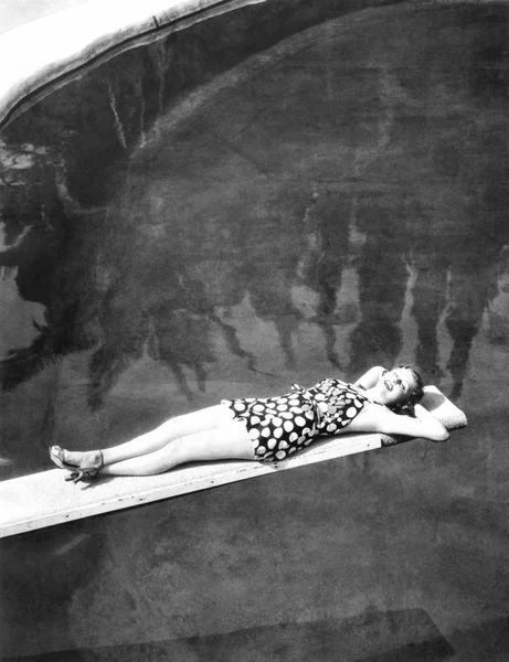 Woman Sunbathing Diving Board — Stock Photo, Image