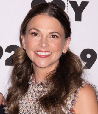Sutton Foster genç tarama ve cast konuşma için 92nd Street Y, Kaufman konser salonu, New York, NY Temmuz 23, 2018 için katılım. Fotoğraf: RCF/Everett Collection