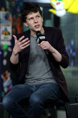 Jesse Eisenberg içinde AOL Build Series Celebrity candids için-Tue, AOL Build serisi, New York, NY Kasım 20, 2018. Fotoğraf: Steve Mack/Everett Collection