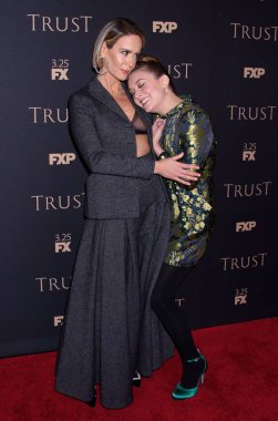 Sarah Paulson, Billie Lourd Fx Yıllık All-Star Partisi Kırmızı Halı Etkinliği, Görsel Sanatlar Okulu (Sva) Tiyatrosu, New York, Ny Mart 15, 2018 için gelenler. Fotoğraf: Rcf/Everett Collection