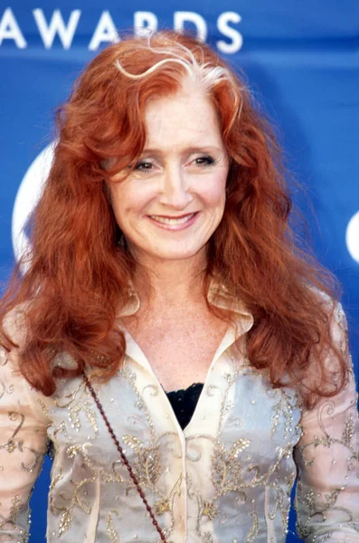 Bonnie Raitt 2002 Premios Grammy 2002 — Foto de Stock