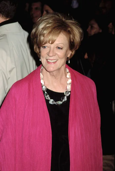 Maggie Smith Gosford Parkin Pääministeriössä Nyc 2001 — kuvapankkivalokuva