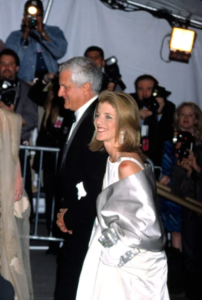 Caroline Kennedy Schlossberg Esposo Edwin Schlossberg Metropolitan Museum Art Costume — Foto de Stock