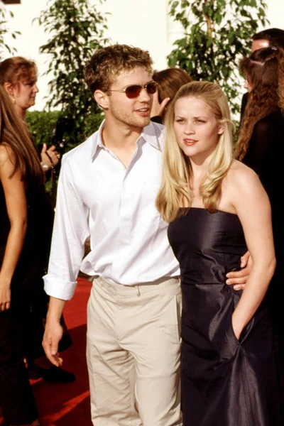 Ryan Phillippe Reese Witherspoon Aux Blockbuster Entertainment Awards Par Robert — Photo