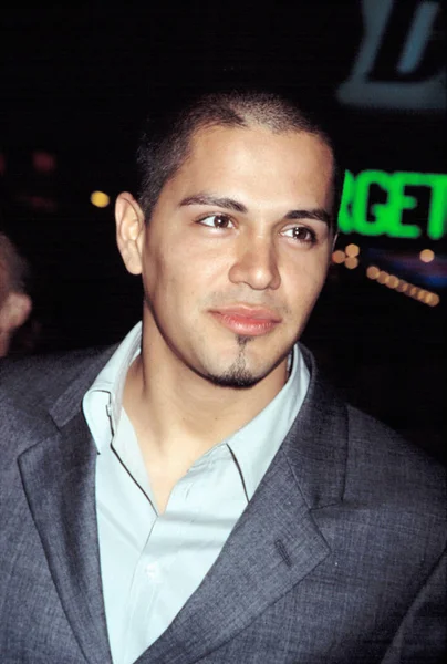 Jay Hernandez Bei Der Premiere Des Rookies 2002 — Stockfoto