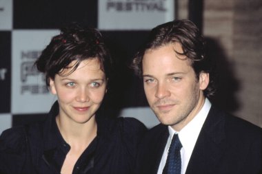 Maggie Gyllenhaal ve Peter Sarsgaard New York Film Festivali açılışında, NY 9/27/2002, CJ Contino tarafından