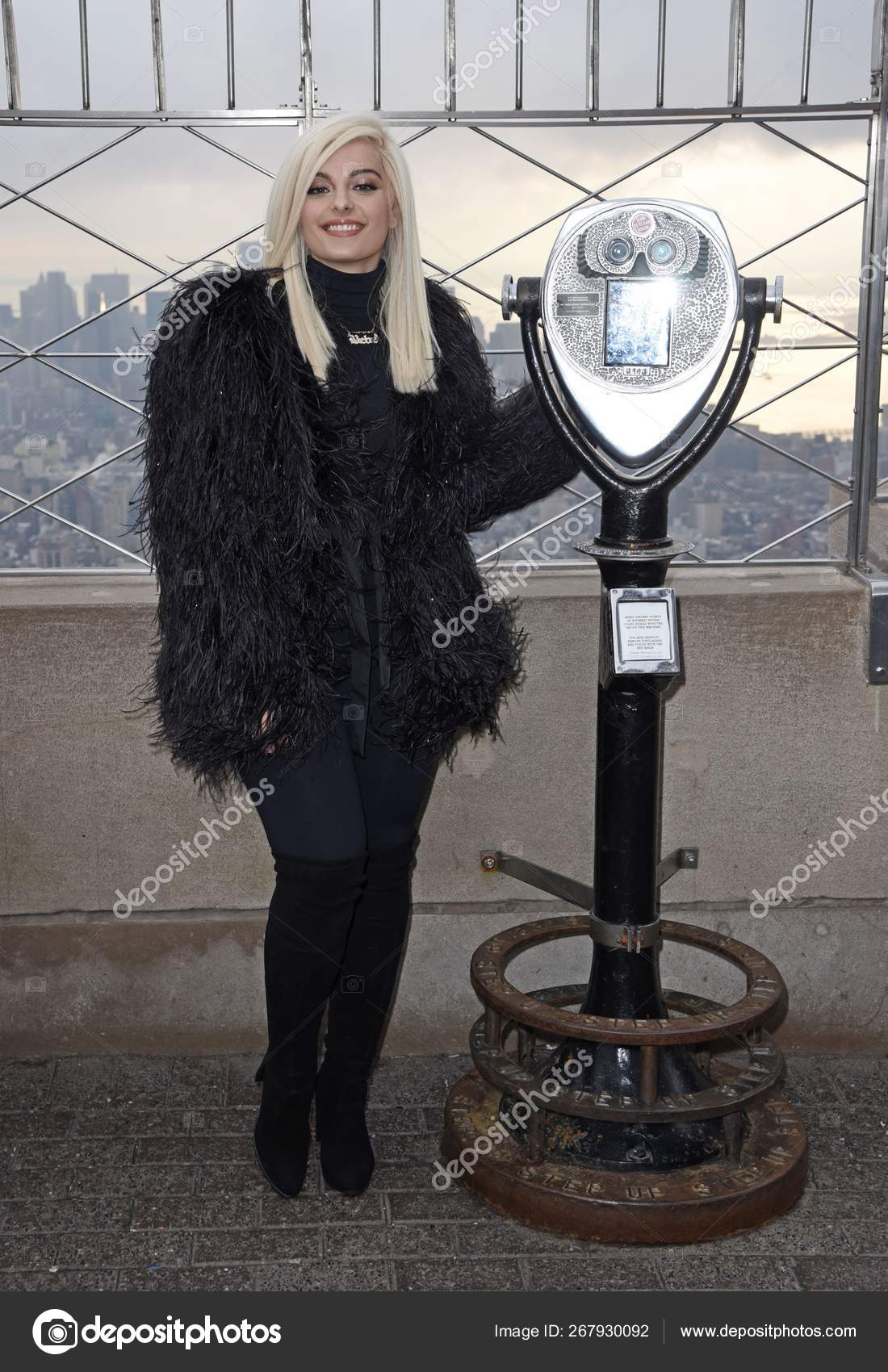 Bebe Rexha Public Appearance Bebe Rexha Visits Empire State Building