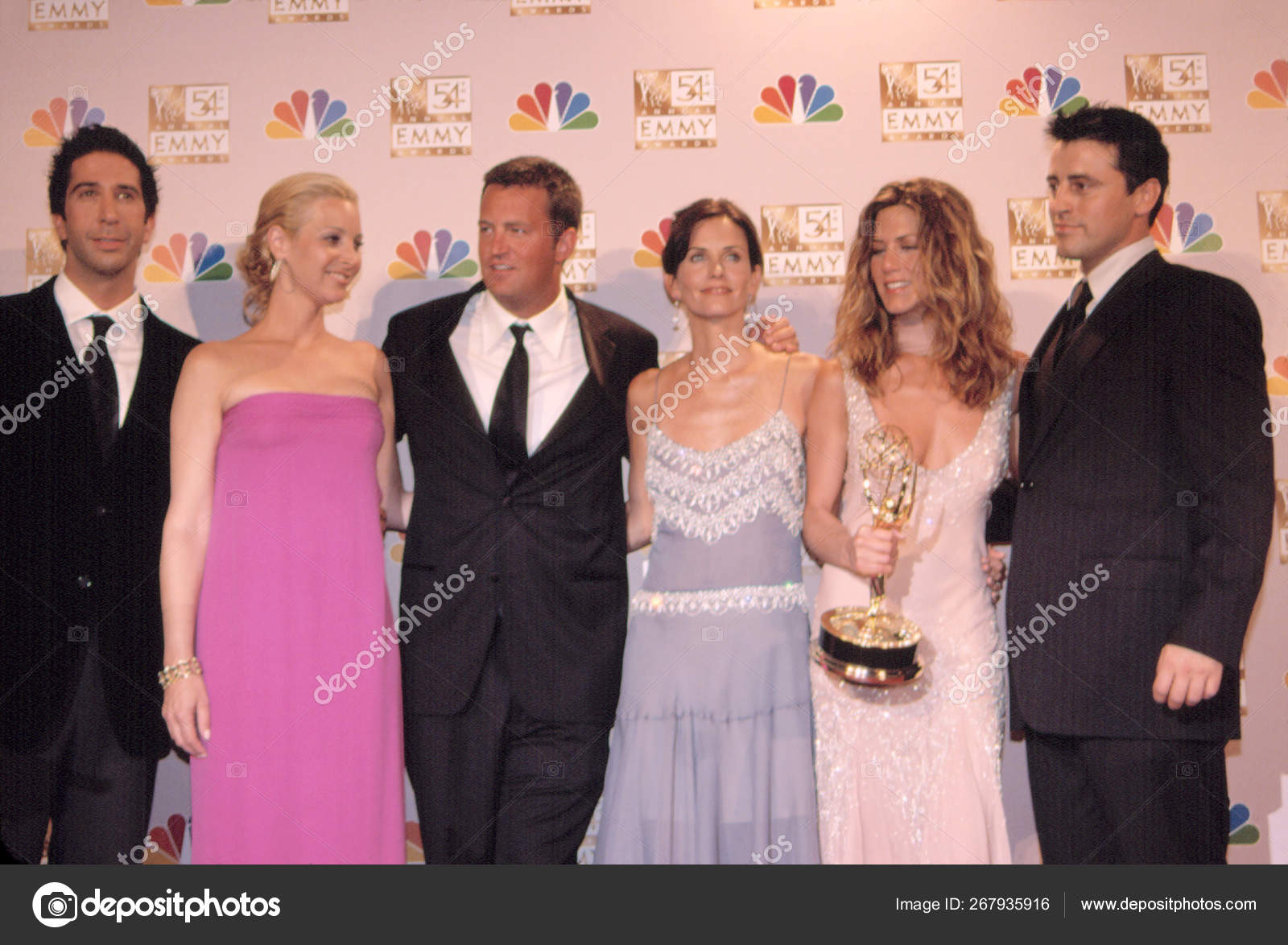 캐스트 프렌즈 데이비드 슈위머 쿠드로 코트니 제니퍼 애니스톤 르블랑 에미상 — 스톡 에디토리얼 사진 © everett225  #267935916, image size:1600x1174