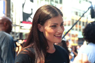 Idina Menzel Broadway Broadway'de, Ny 9/7/2003 