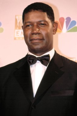 Dennis Haysbert Emmy Ödülleri'nde, 22.09.2002, La, Ca 