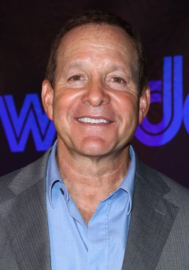 Steve Guttenberg Freestyle Releasing Bigger World Premiere, Orleans Arena, Las Vegas, Nv 13 Eylül 2018 için gelenler. Fotoğraf: Mora /Everett Collection