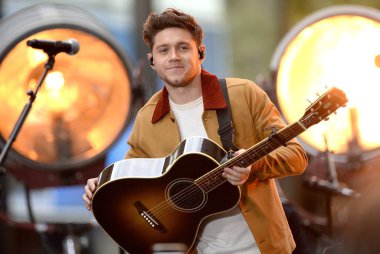 Niall Horan, Niall Horan ile Nbc Today Show Konseri için sahnede, Rockefeller Plaza, New York, Ny Ekim 26, 2017. Fotoğraf: Kristin Callahan / Everett Koleksiyonu