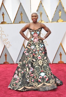 Cynthia Erivo (bir Paolo Sebastian cüppe giyen) 89th Academy Awards Oscar 2017-gelenler 1, Hollywood ve Highland Center, Los Angeles, CA Şubat 26, 2017 de Dolby Theatre için gelen gelenler. Fotoğraf: Elizabeth Goodenough/Everett Collection